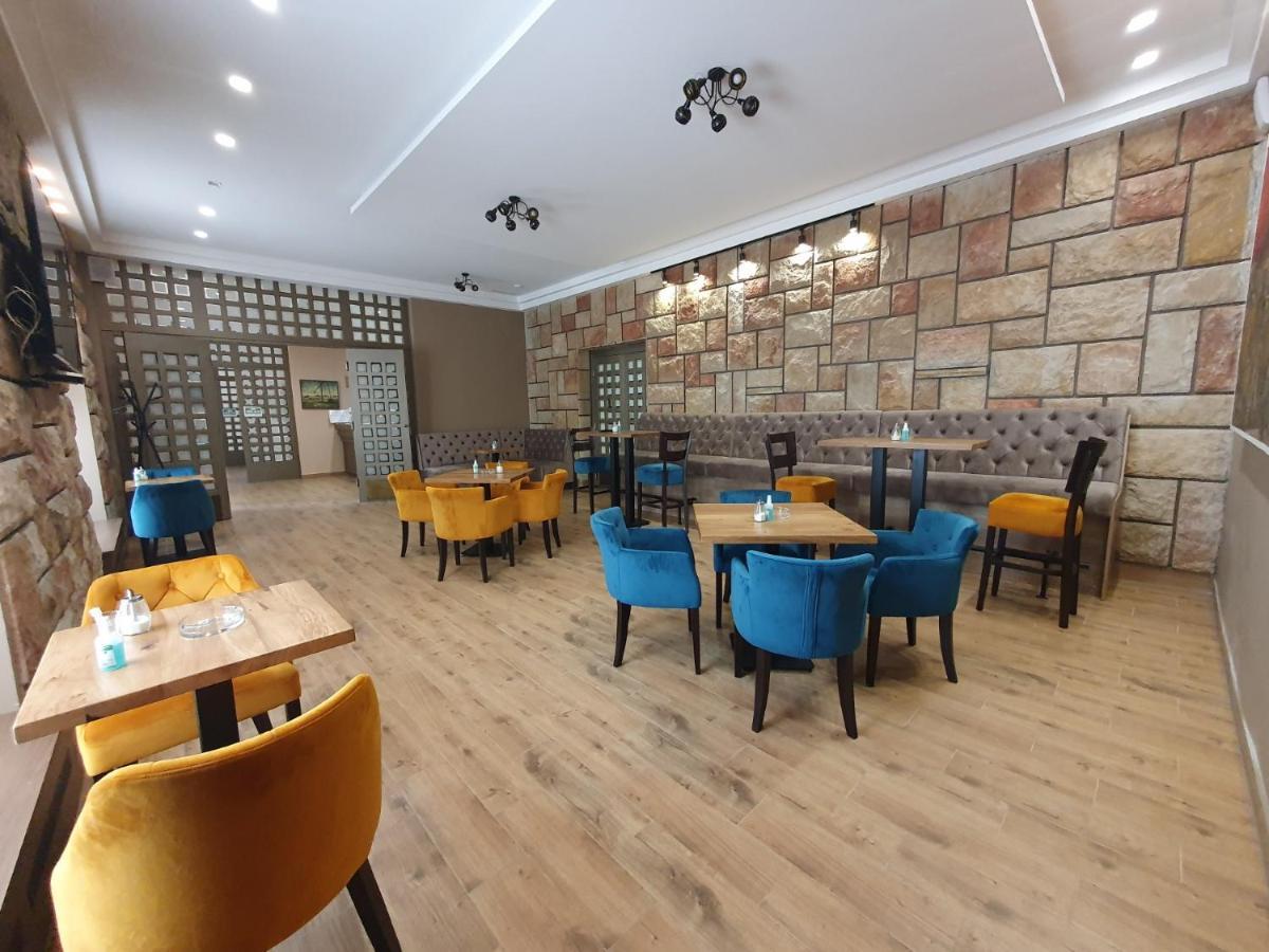 Hotel Biser Panonija Duboka Екстериор снимка