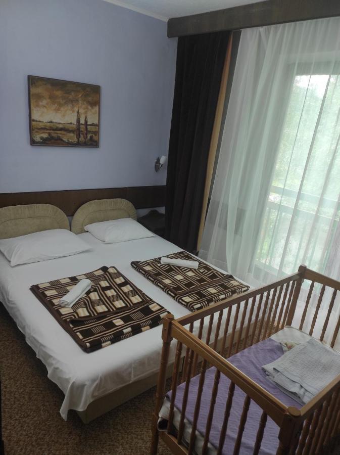 Hotel Biser Panonija Duboka Екстериор снимка